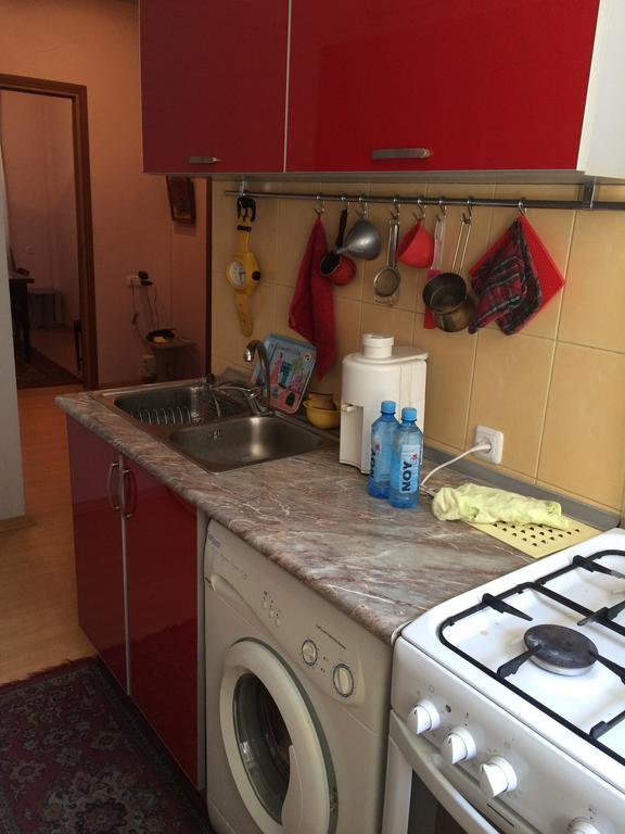 Apartment On Hanrapetutyan Street Jerevan Eksteriør billede