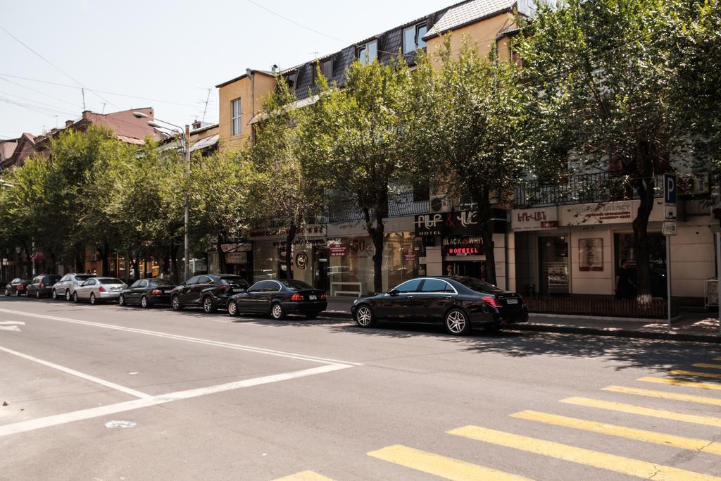 Apartment On Hanrapetutyan Street Jerevan Eksteriør billede
